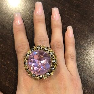 Gold pink diamond ring
